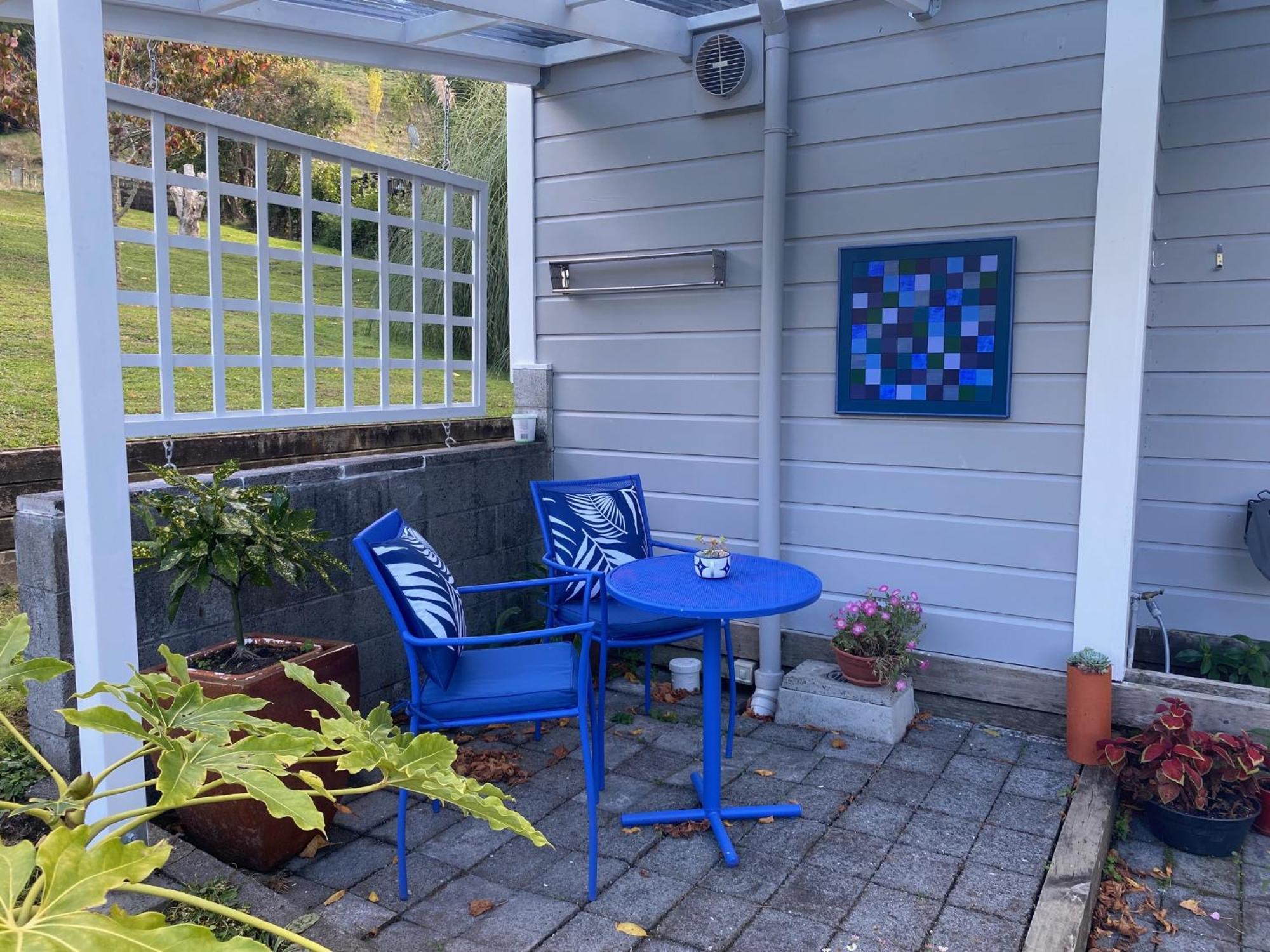 Superb Studio Retreat With Spa, Pool & Bbq Access Whanganui Ngoại thất bức ảnh
